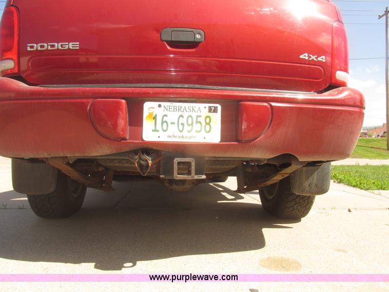 image for item H4652 1999 Dodge Durango SUV