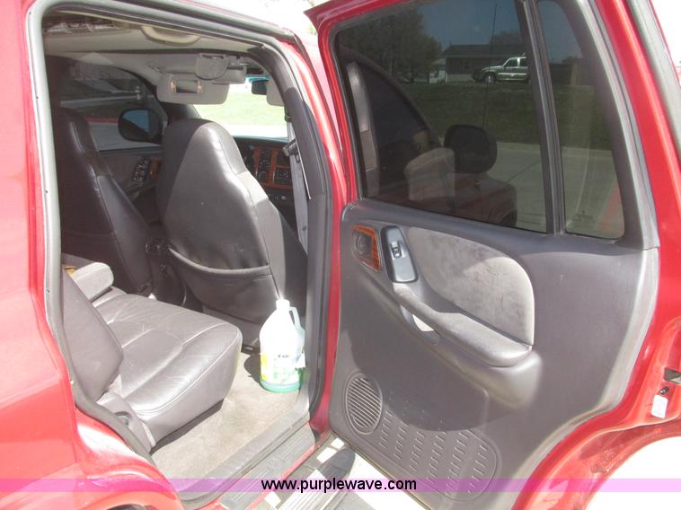 image for item H4652 1999 Dodge Durango SUV