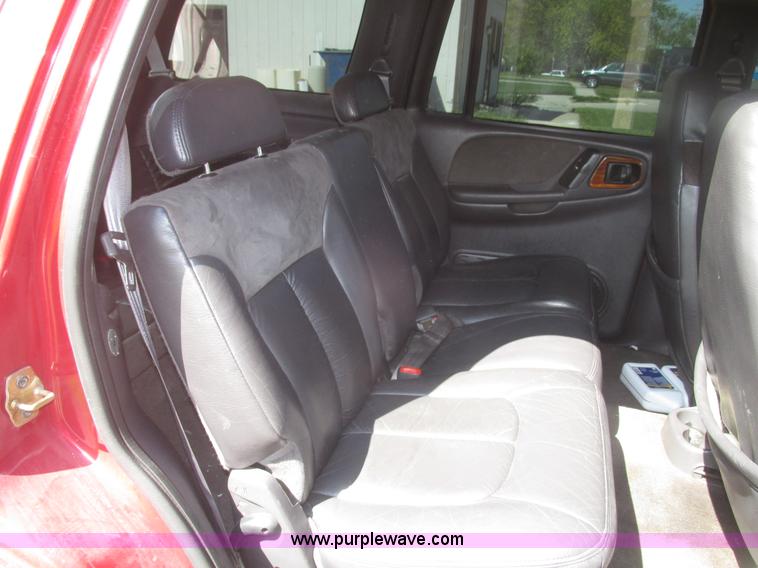 image for item H4652 1999 Dodge Durango SUV