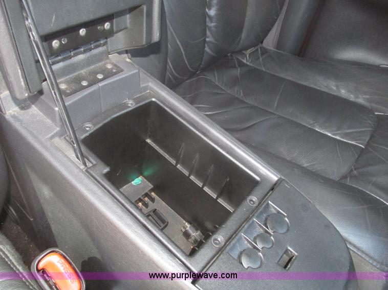 image for item H4652 1999 Dodge Durango SUV