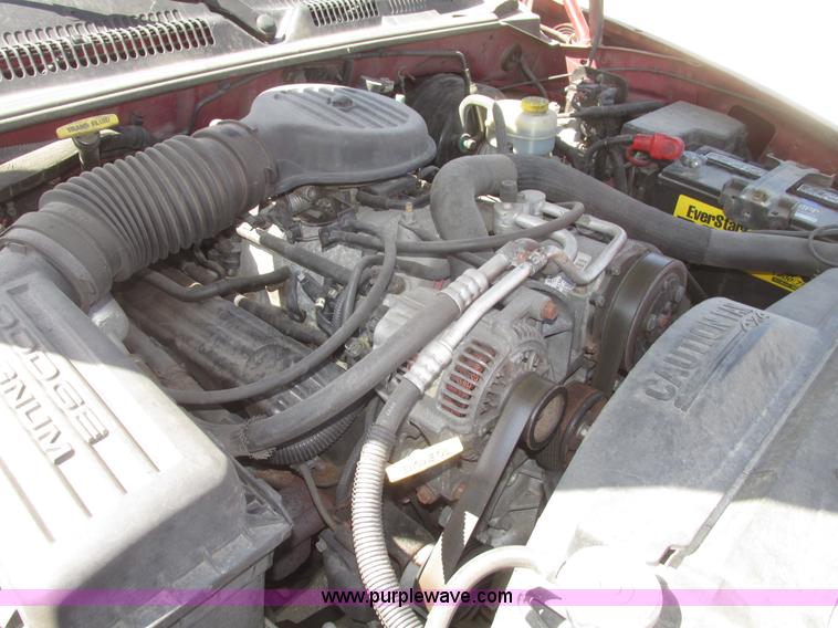 image for item H4652 1999 Dodge Durango SUV