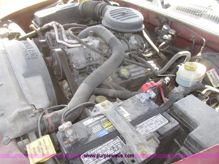 image for item H4652 1999 Dodge Durango SUV