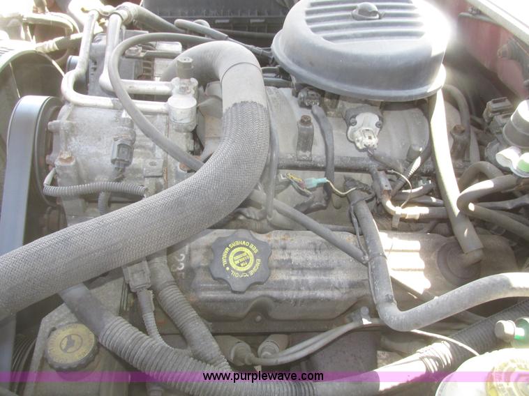 image for item H4652 1999 Dodge Durango SUV