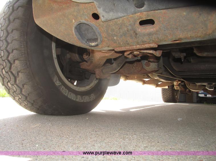 image for item H4652 1999 Dodge Durango SUV