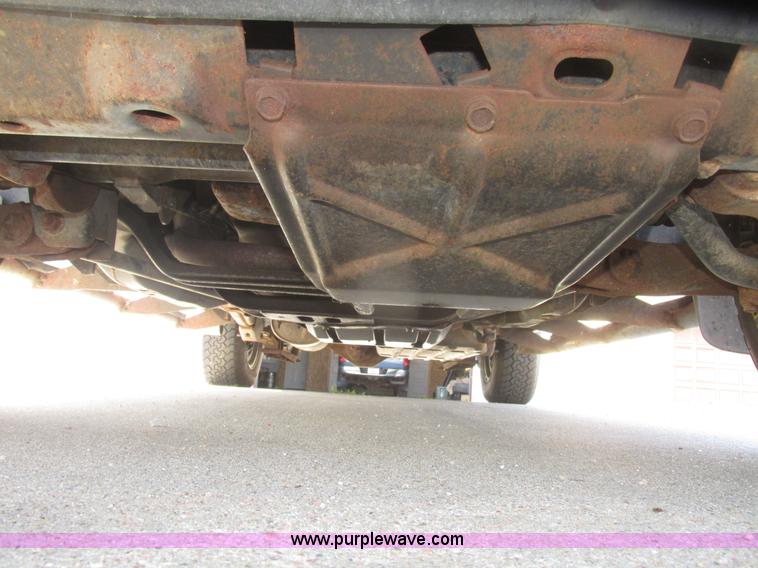 image for item H4652 1999 Dodge Durango SUV