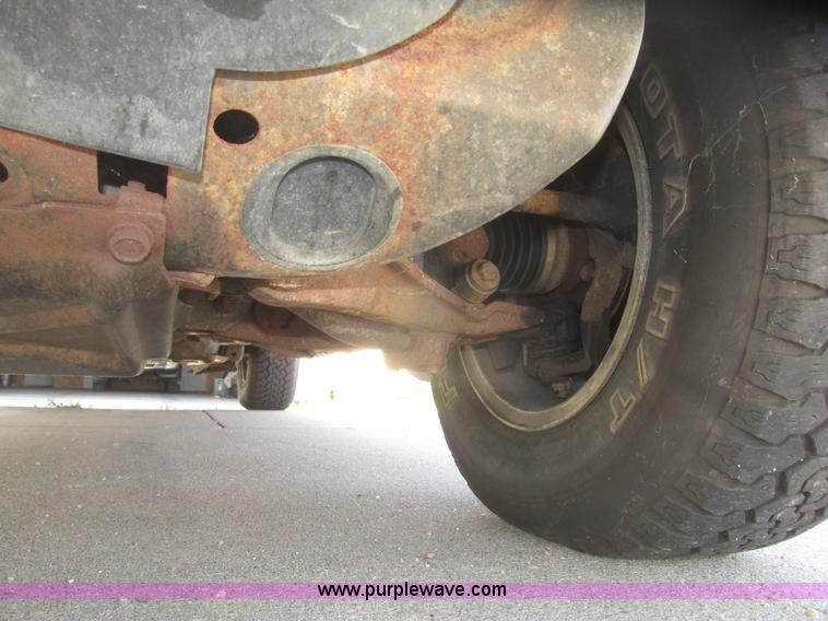 image for item H4652 1999 Dodge Durango SUV