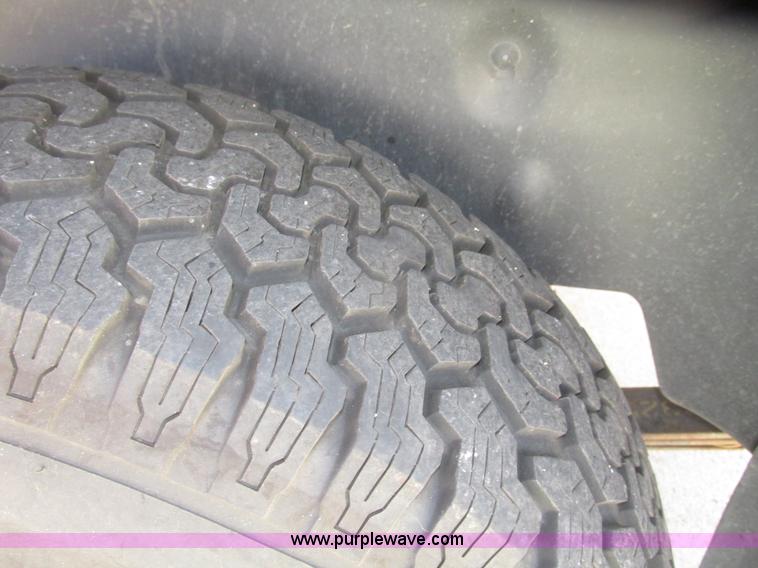 image for item H4652 1999 Dodge Durango SUV