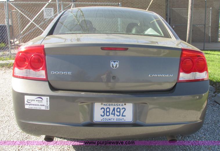 image for item H4654 2009 Dodge  Charger SE