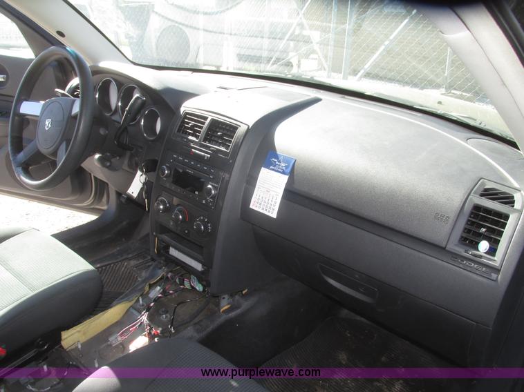 image for item H4654 2009 Dodge  Charger SE