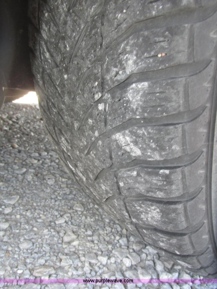 image for item H4654 2009 Dodge  Charger SE