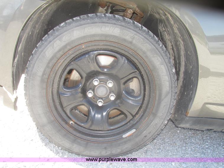 image for item H4654 2009 Dodge  Charger SE