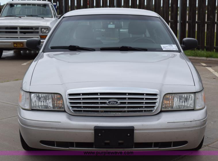 image for item H5091 2006 Ford Crown Victoria Police Interceptor