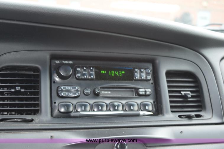 image for item H5091 2006 Ford Crown Victoria Police Interceptor
