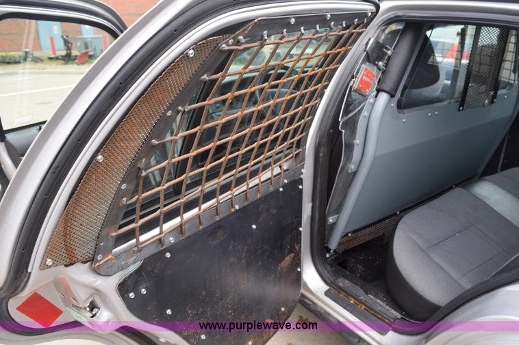 image for item H5091 2006 Ford Crown Victoria Police Interceptor