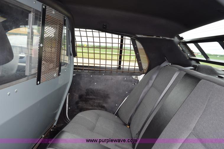 image for item H5091 2006 Ford Crown Victoria Police Interceptor