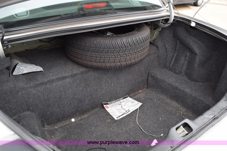 image for item H5091 2006 Ford Crown Victoria Police Interceptor