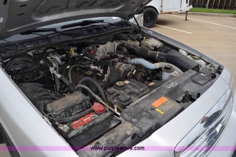 image for item H5091 2006 Ford Crown Victoria Police Interceptor