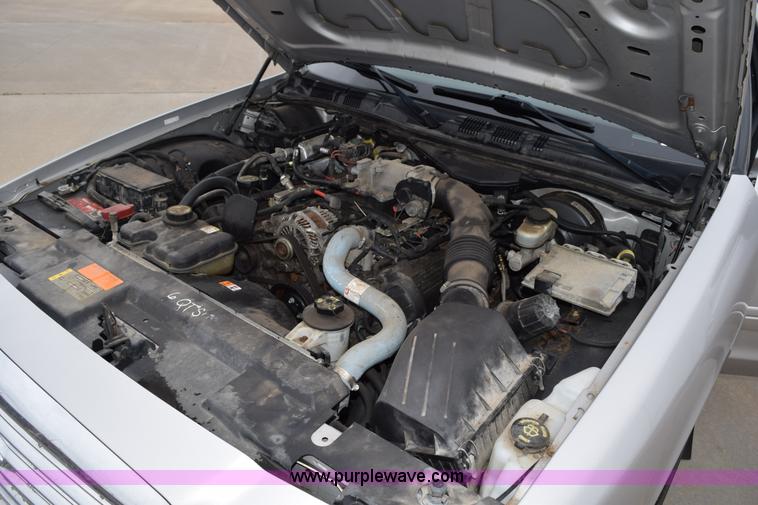 image for item H5091 2006 Ford Crown Victoria Police Interceptor