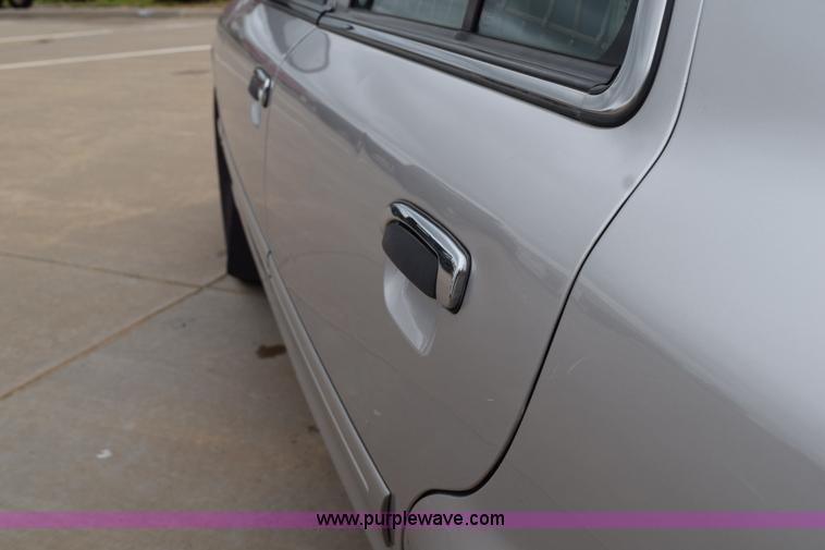 image for item H5091 2006 Ford Crown Victoria Police Interceptor