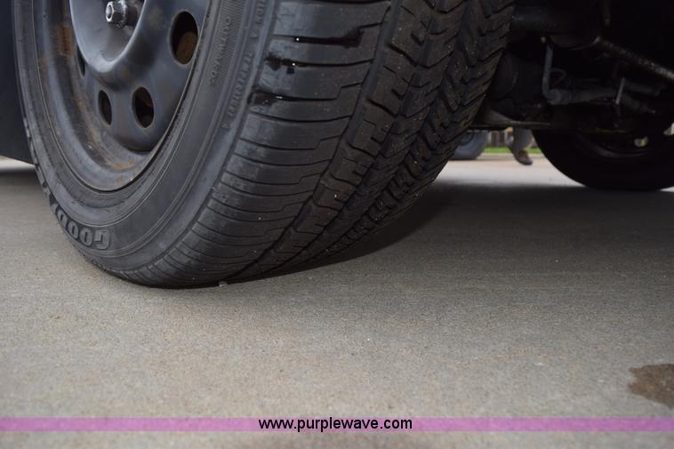 image for item H5091 2006 Ford Crown Victoria Police Interceptor