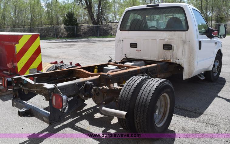 image for item H5148 2000 Ford F350 Super Duty pickup truck