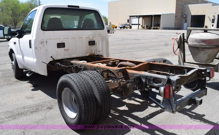 image for item H5148 2000 Ford F350 Super Duty pickup truck