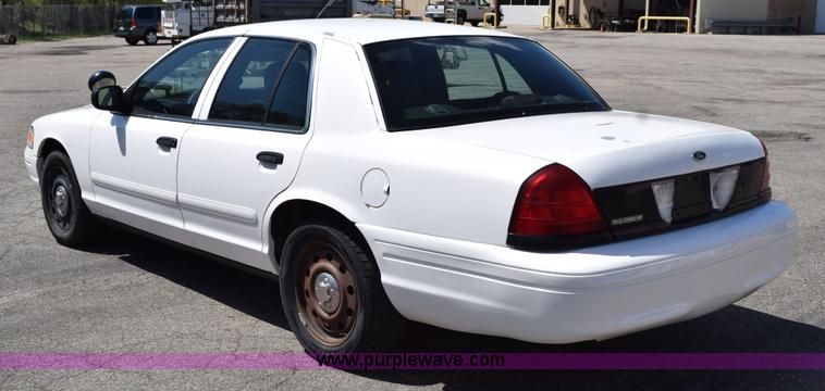 image for item H5149 2007 Ford Crown Victoria Police Interceptor
