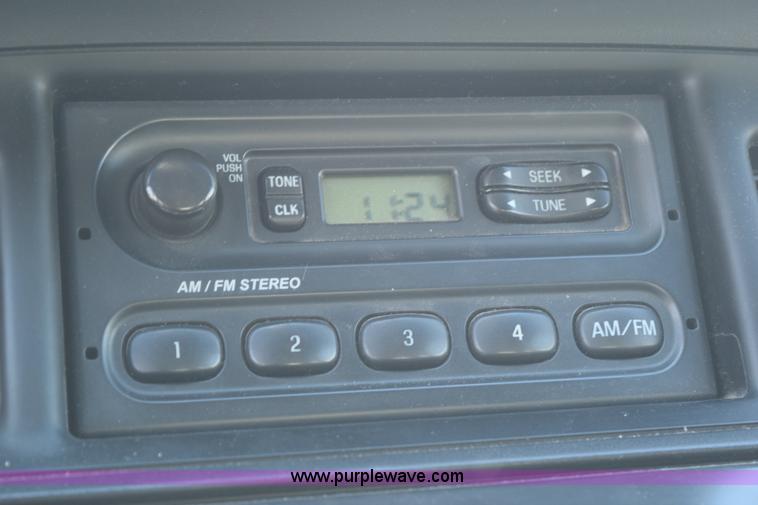 image for item H5149 2007 Ford Crown Victoria Police Interceptor