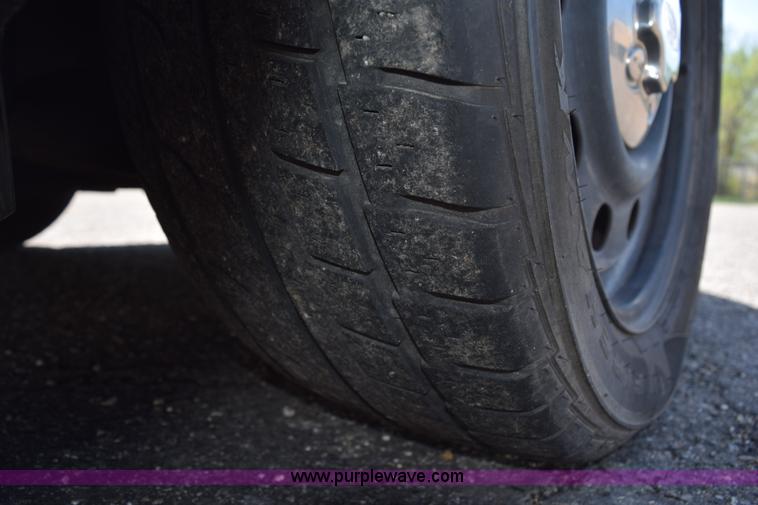 image for item H5149 2007 Ford Crown Victoria Police Interceptor