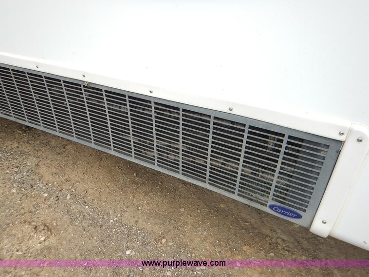 image for item J3939 2002 Chevrolet Express G3500 bus