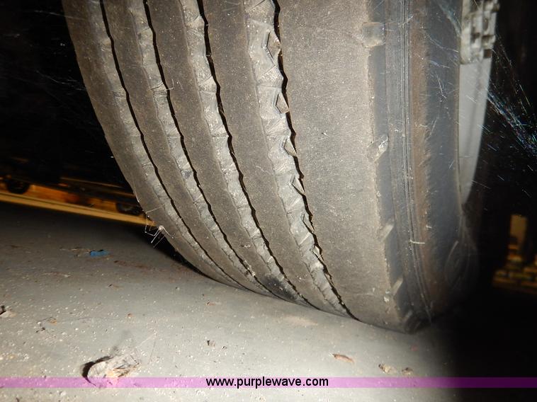 image for item J3941 1996 AVS electric bus