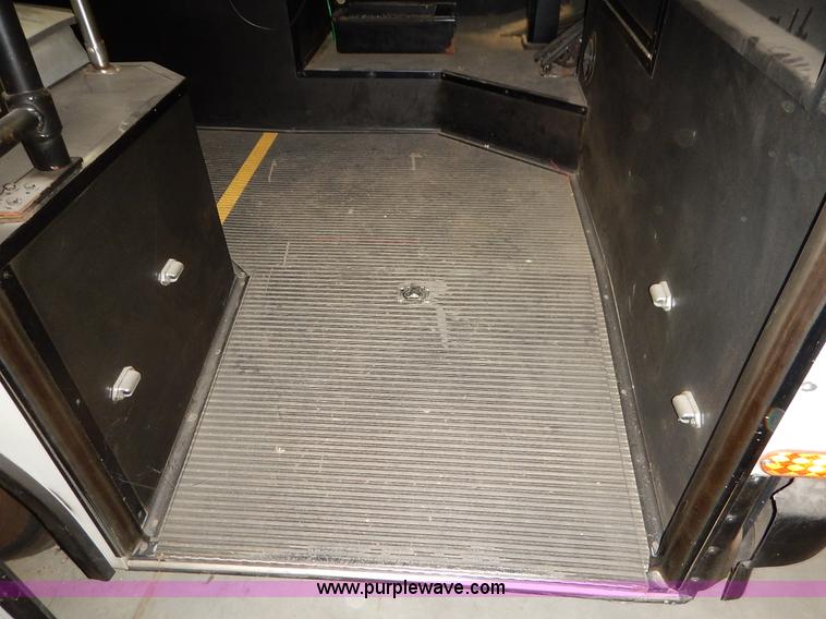 image for item J3941 1996 AVS electric bus