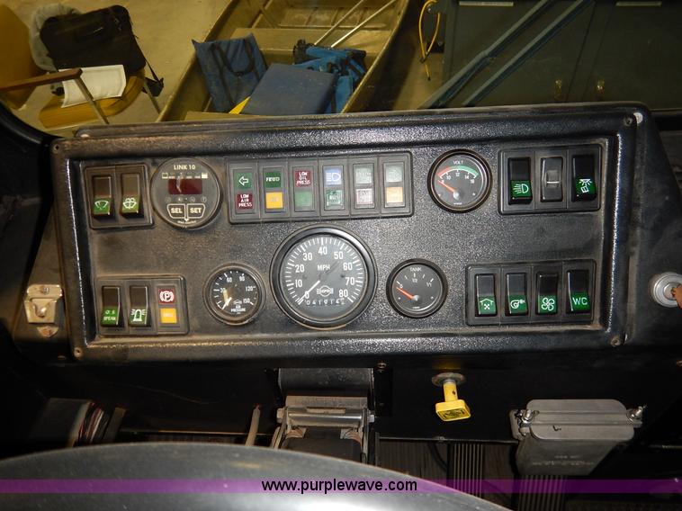 image for item J3941 1996 AVS electric bus