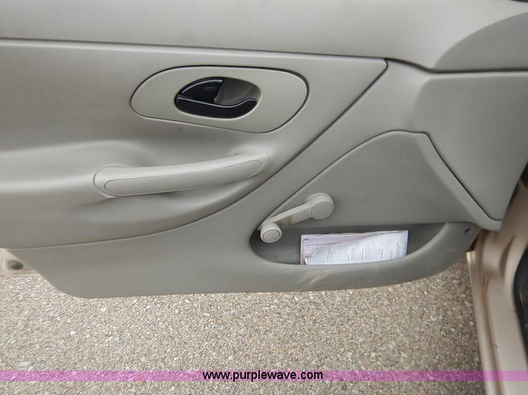 image for item J3949 1998 Ford Contour LX