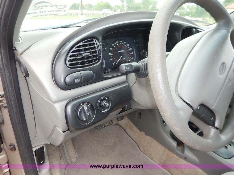 image for item J3949 1998 Ford Contour LX