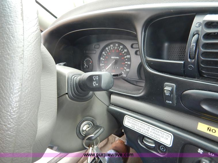 image for item J3949 1998 Ford Contour LX