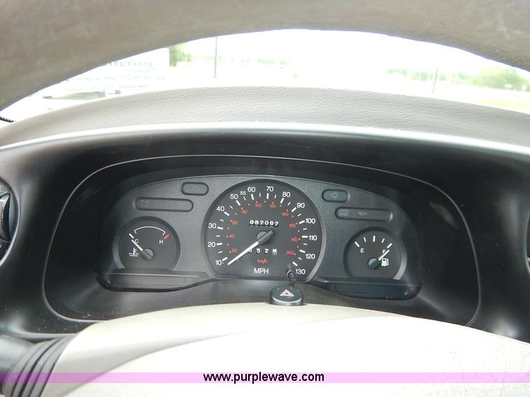 image for item J3949 1998 Ford Contour LX