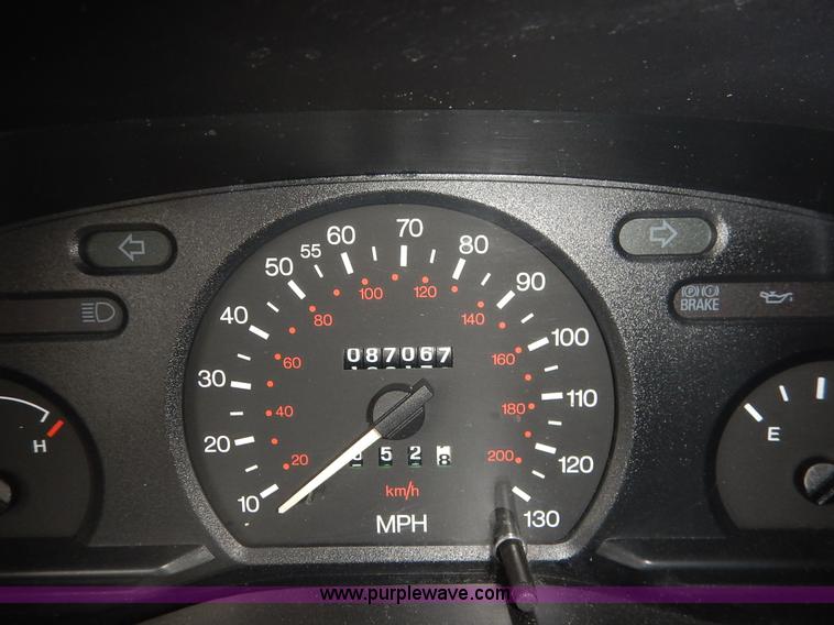 image for item J3949 1998 Ford Contour LX