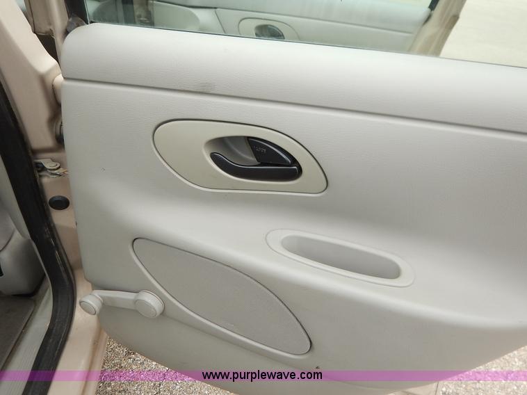 image for item J3949 1998 Ford Contour LX