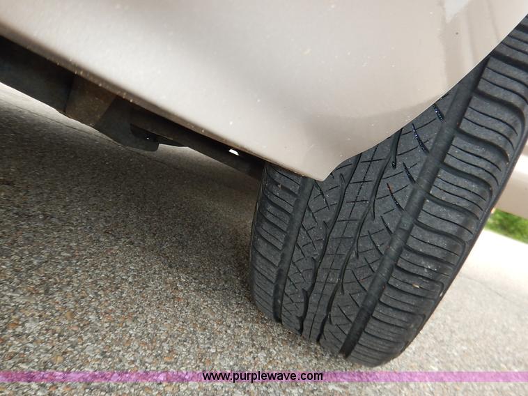 image for item J3950 1998 Ford Contour LX