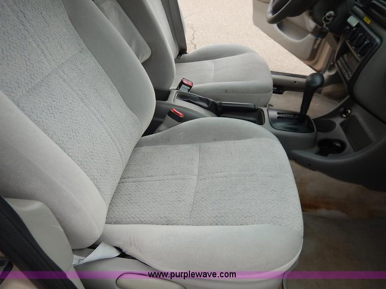 image for item J3950 1998 Ford Contour LX