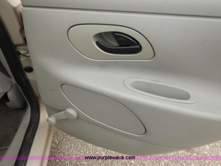 image for item J3950 1998 Ford Contour LX