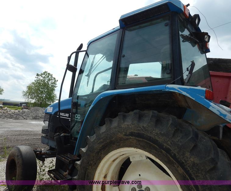 image for item J3960 1998 New Holland TS100 tractor