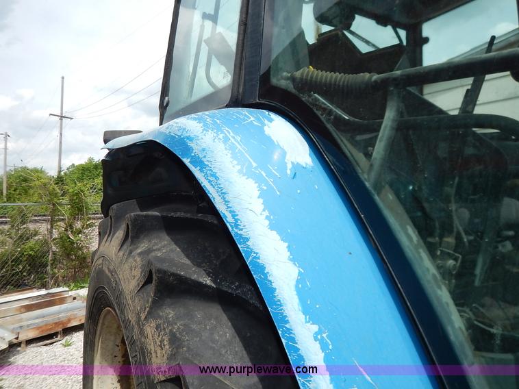 image for item J3960 1998 New Holland TS100 tractor