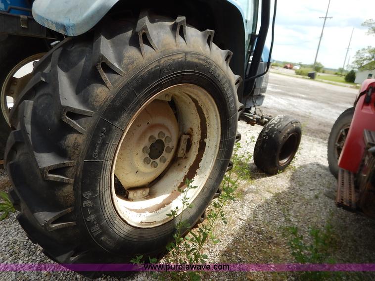 image for item J3960 1998 New Holland TS100 tractor