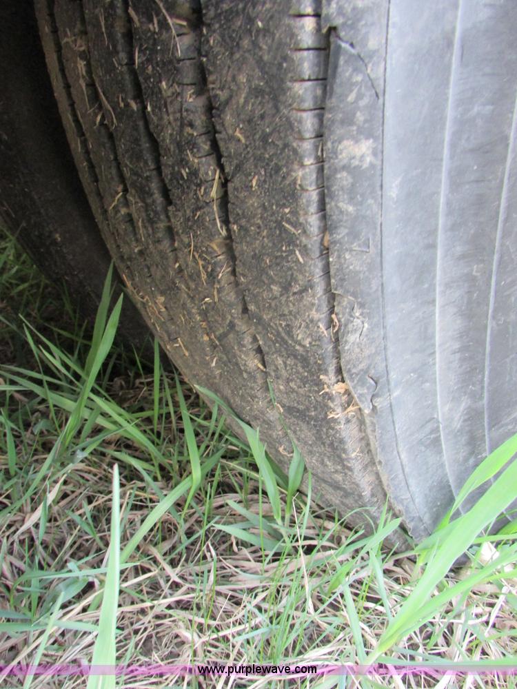 image for item K2570 1987 Eagle 20X bus