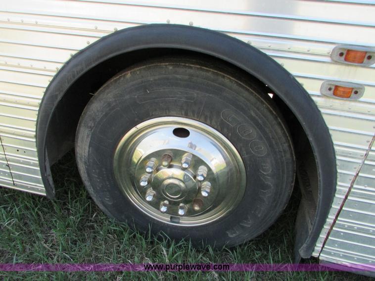 image for item K2570 1987 Eagle 20X bus