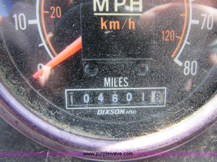 image for item K2570 1987 Eagle 20X bus