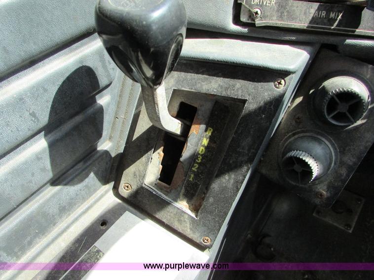 image for item K2570 1987 Eagle 20X bus