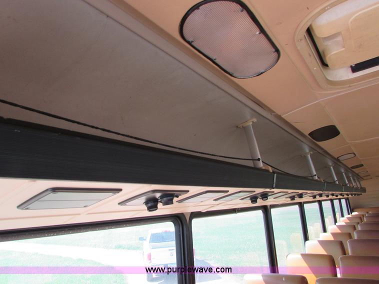 image for item K2570 1987 Eagle 20X bus